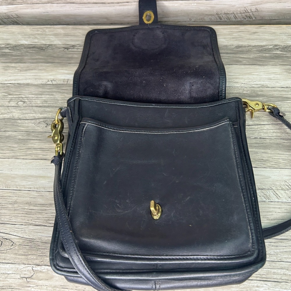 Vintage Coach Station Bag Crossbody Purse Satchel Black Leather 90s - Picture 12 of 14